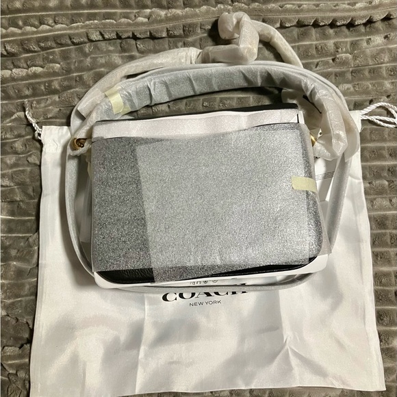 NWT Coach Cassie Black Pebbled Leather Purse Handbag Satchel Shoulder Bag - Picture 4 of 4